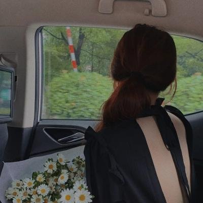 幸福是一尾皱颈蜥蜴